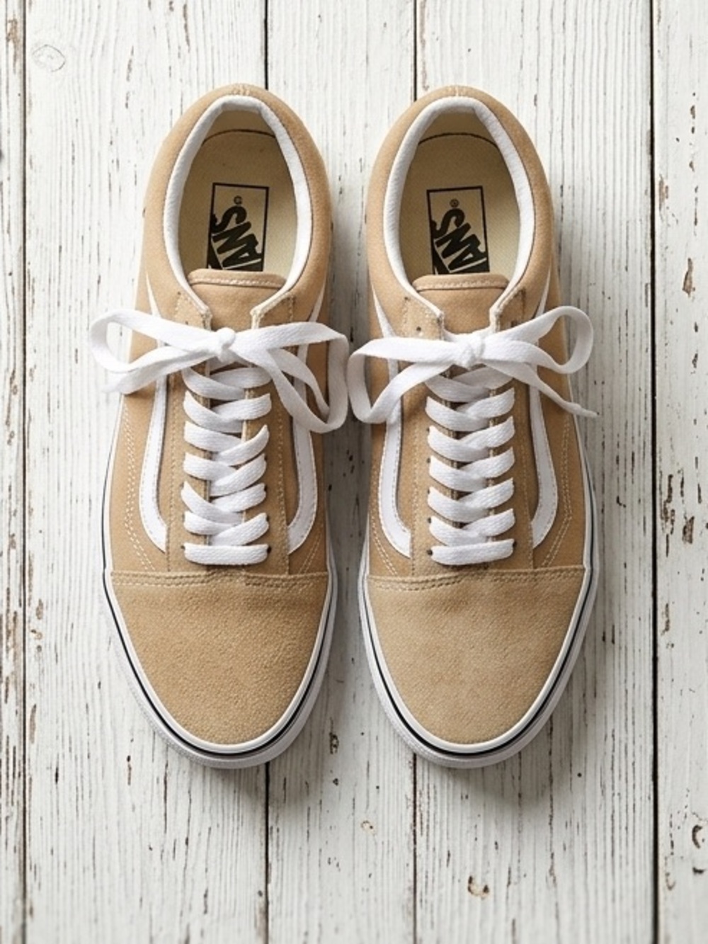 Vans Old Skool Low Top Tan Suede Canvas Sneakers Men’s 6.5 / Women’s 8 EUC Tan